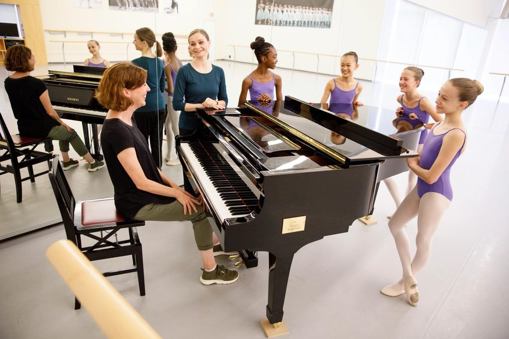 Bagaimana Cara Melatih Musicality dalam Ballet?